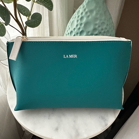 LA MER Makeup Cosmetic Bag - Picture 7 of 7